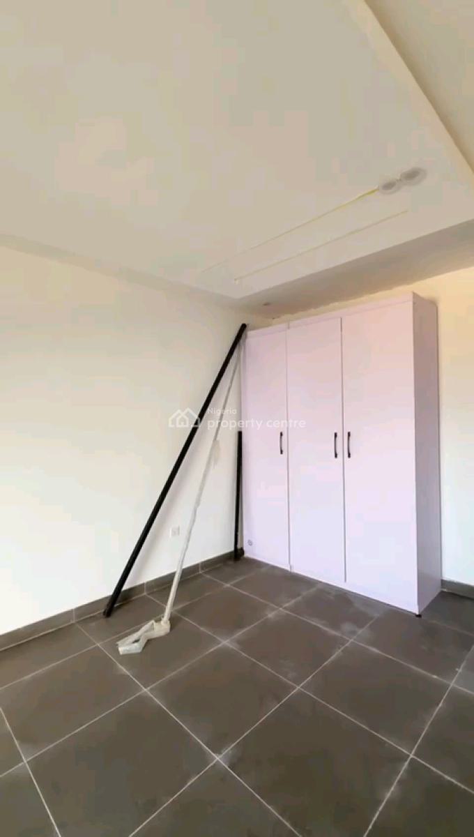 a Newly Renovated and Well Spacious 4bedroom Terrace Duplex, Ikota Gra, Lekki, Lagos, Terraced Duplex for Sale