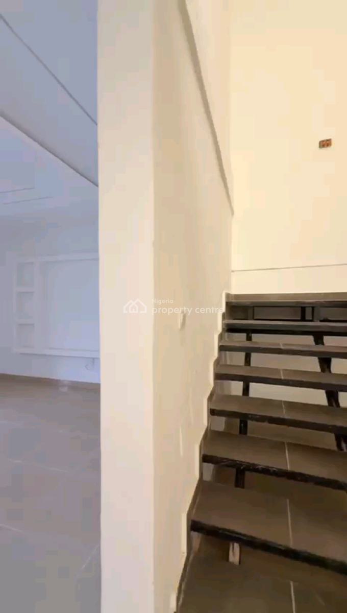 a Newly Renovated and Well Spacious 4bedroom Terrace Duplex, Ikota Gra, Lekki, Lagos, Terraced Duplex for Sale
