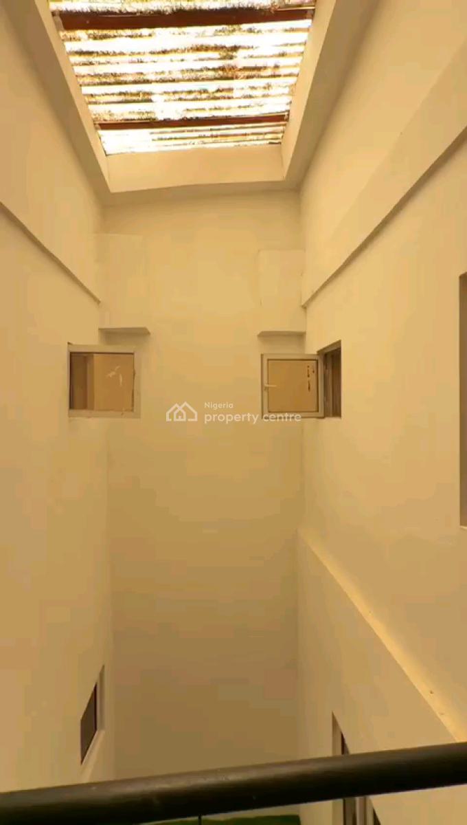 a Newly Renovated and Well Spacious 4bedroom Terrace Duplex, Ikota Gra, Lekki, Lagos, Terraced Duplex for Sale
