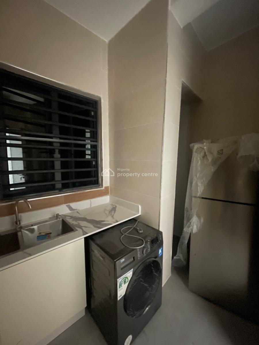 Newly Built 2 Bedroom Apartment/flat with Bq, Lekki Phase 1, Lekki, Lagos, Flat / Apartment for Sale