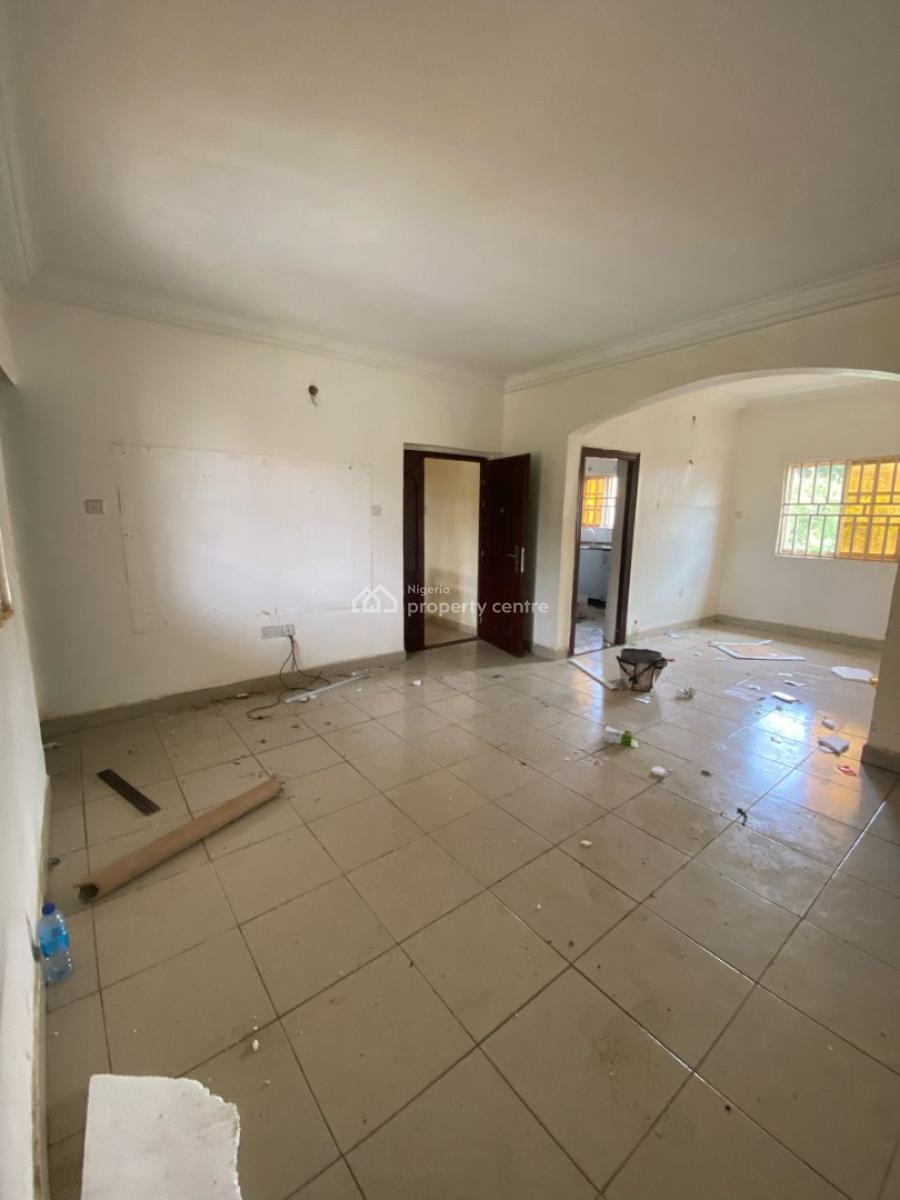 2bedrooms Flat (upstairs), Gwarinpa, Abuja, House for Rent