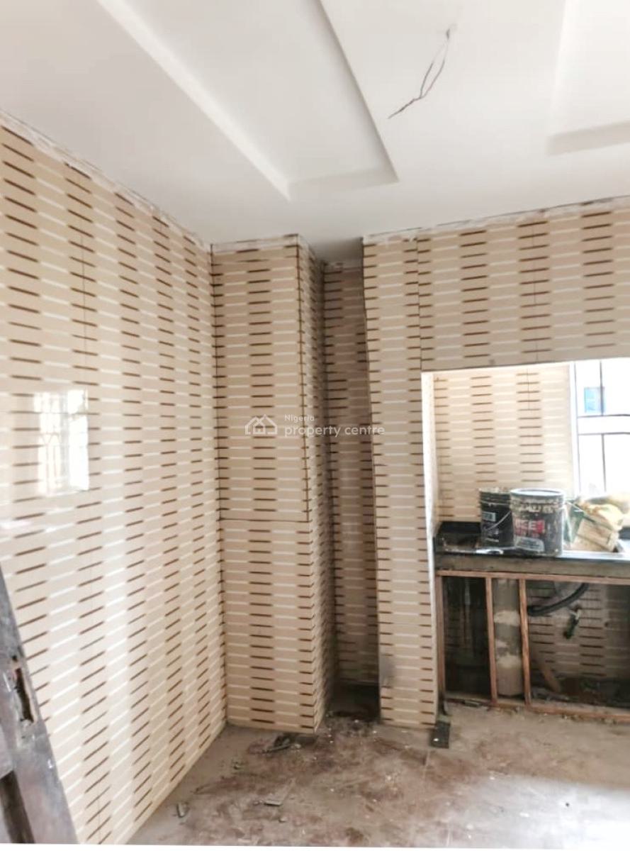 a Well Renovated Spacious 3 Bedroom Flat, Cement, Ikeja, Lagos, Flat / Apartment for Rent