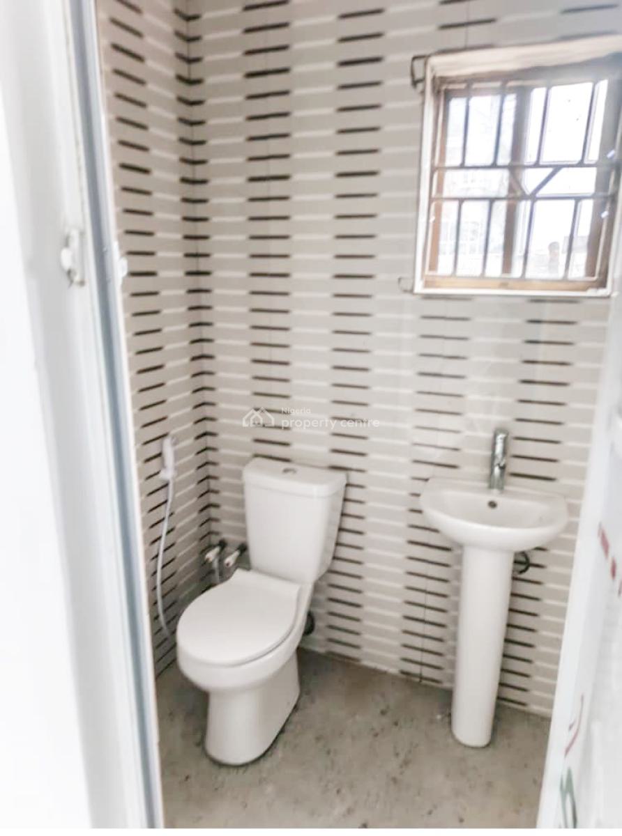 a Well Renovated Spacious 3 Bedroom Flat, Cement, Ikeja, Lagos, Flat / Apartment for Rent