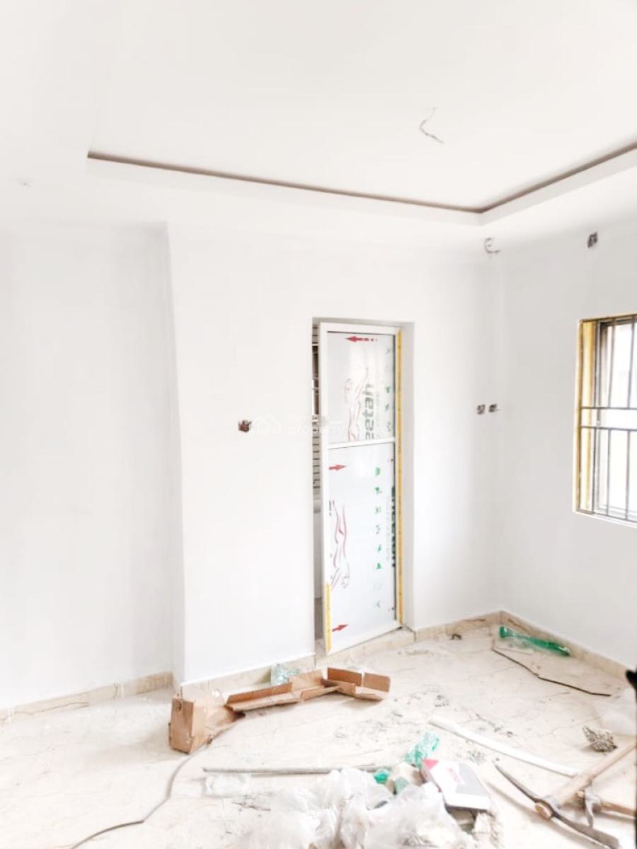 a Well Renovated Spacious 3 Bedroom Flat, Cement, Ikeja, Lagos, Flat / Apartment for Rent