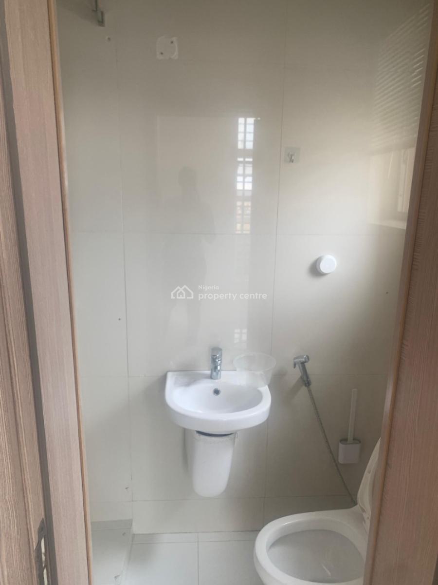 Luxury Built 2 Bedroom Apartment, Victoria Island (vi), Lagos, Flat / Apartment for Rent