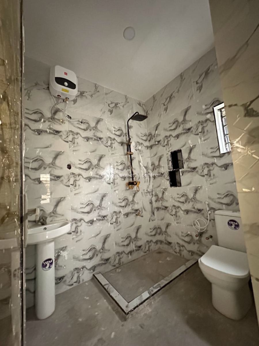 Luxury 3 Bedroom Bungalow with a Security House, Ibadan, Oyo, House for Sale
