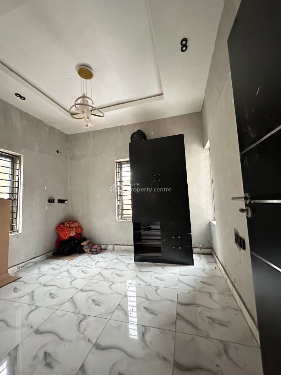 Luxury 3 Bedroom Bungalow with a Security House, Ibadan, Oyo, House for Sale