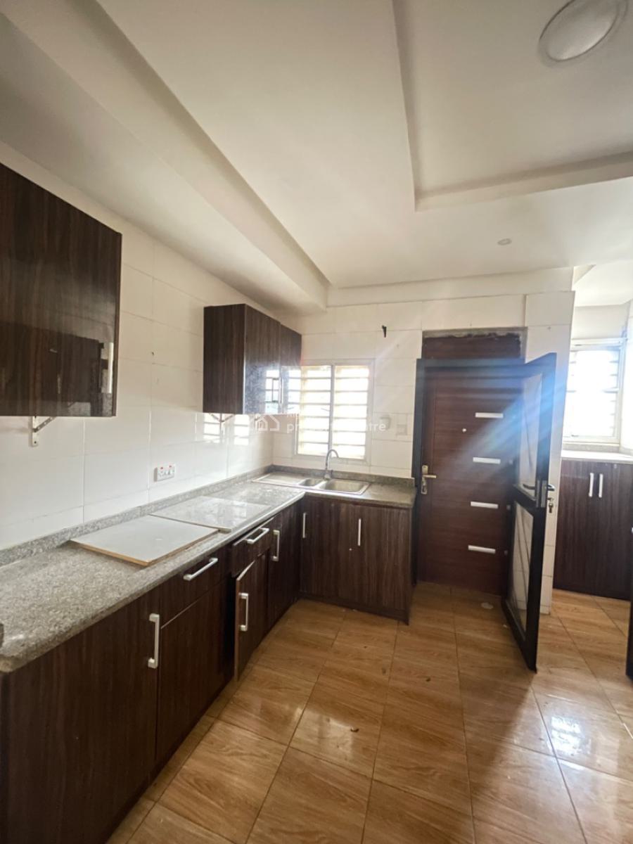 Well Maintained 5 Bedroom Detached Duplex with Bq, Lekki Phase 1, Lekki, Lagos, House for Sale