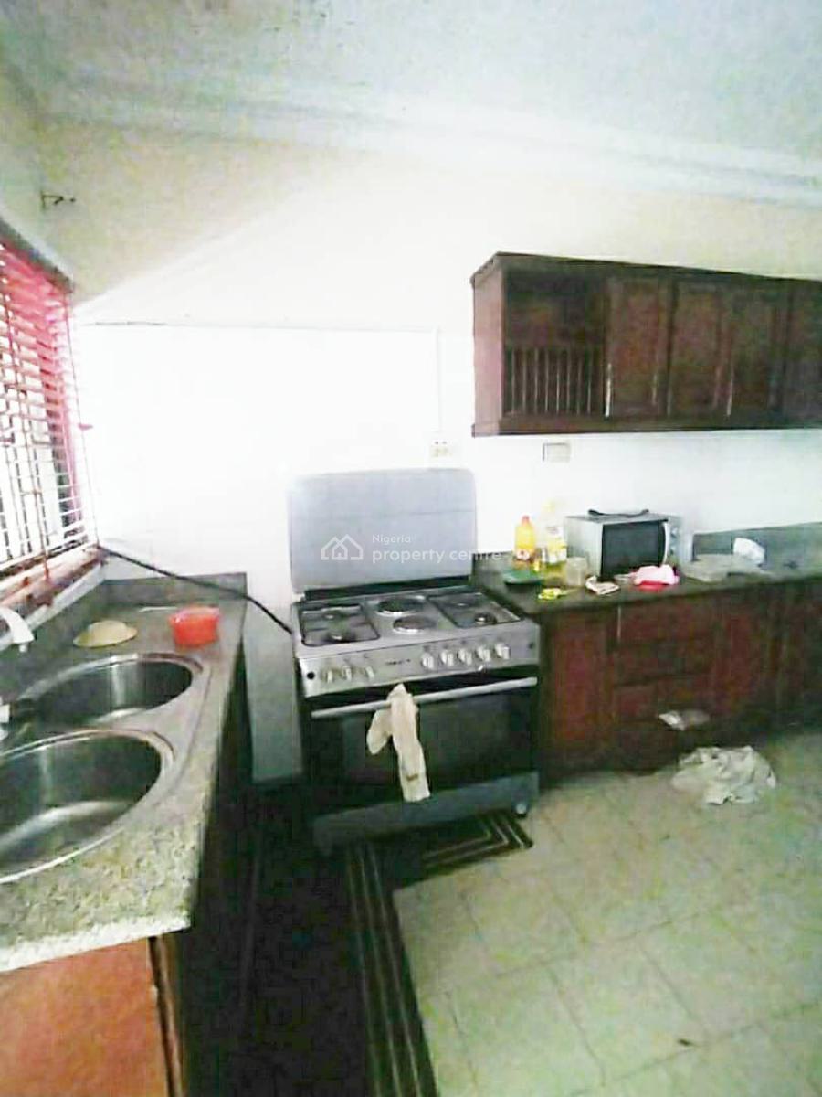 Well Maintained 3 Bedroom Apartment with a Room Bq, Agungi Estate, Lekki, Agungi, Lekki, Lagos, Flat / Apartment for Rent