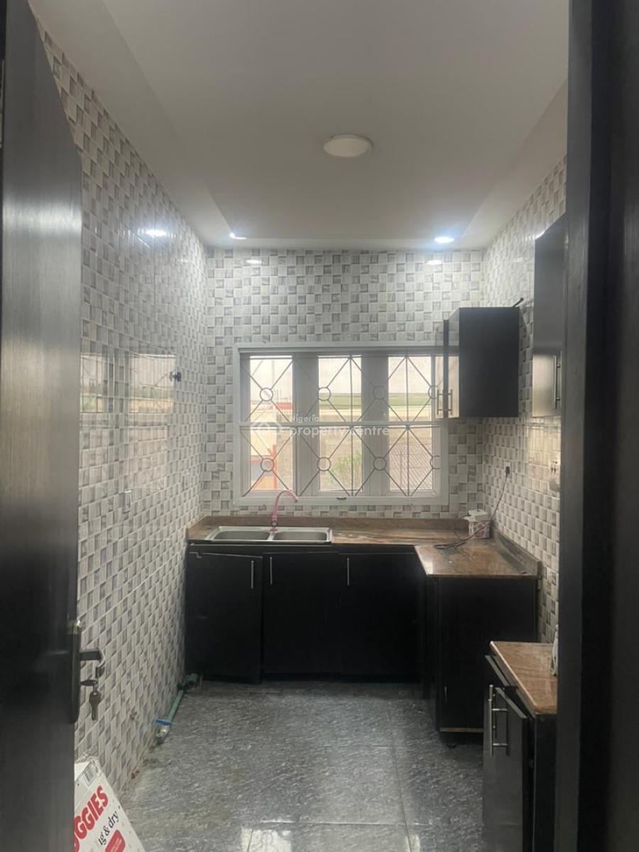 2 Bedroom All En Suite, Gra Phase 1, Magodo, Lagos, Flat / Apartment for Rent