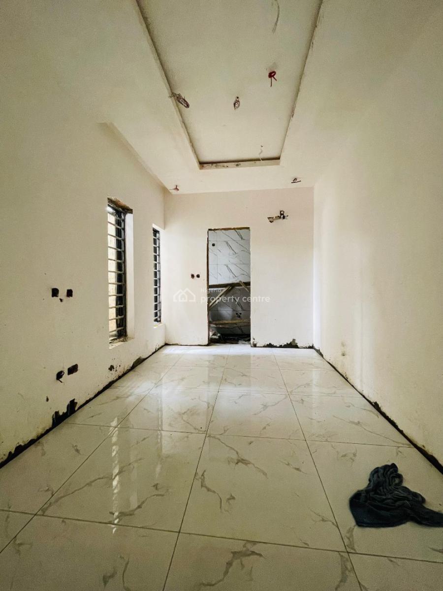 Magnificent 4 Bedroom Semi Detached Duplex Plus Bq in an Estate, Gra Phase 1, Magodo, Lagos, Semi-detached Duplex for Sale