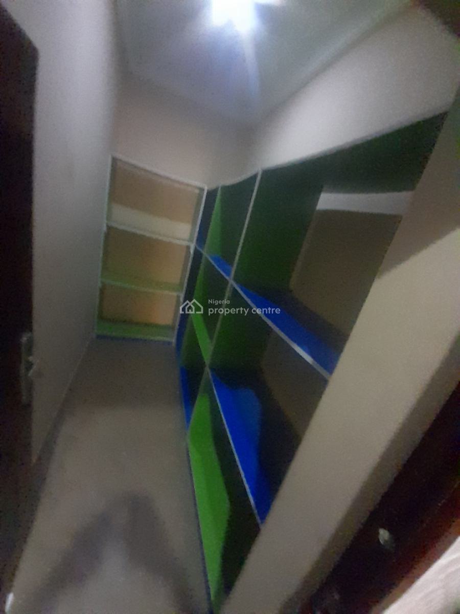 Luxury and Standard 3 Bedrooms Flat on a Tarred Road All Through, Fo1 Layout, Kubwa, Abuja, Flat / Apartment for Rent