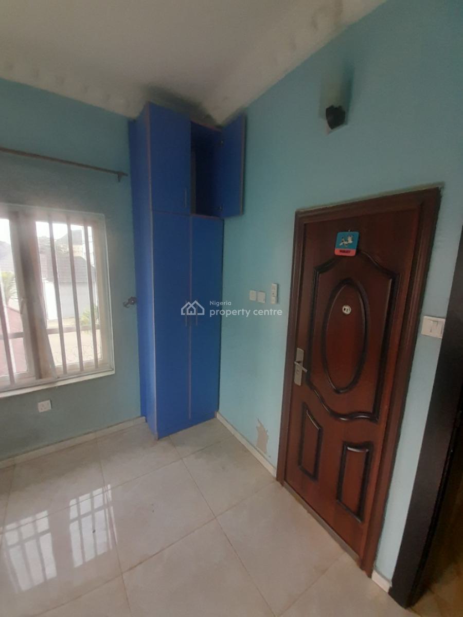 Luxury and Standard 3 Bedrooms Flat on a Tarred Road All Through, Fo1 Layout, Kubwa, Abuja, Flat / Apartment for Rent