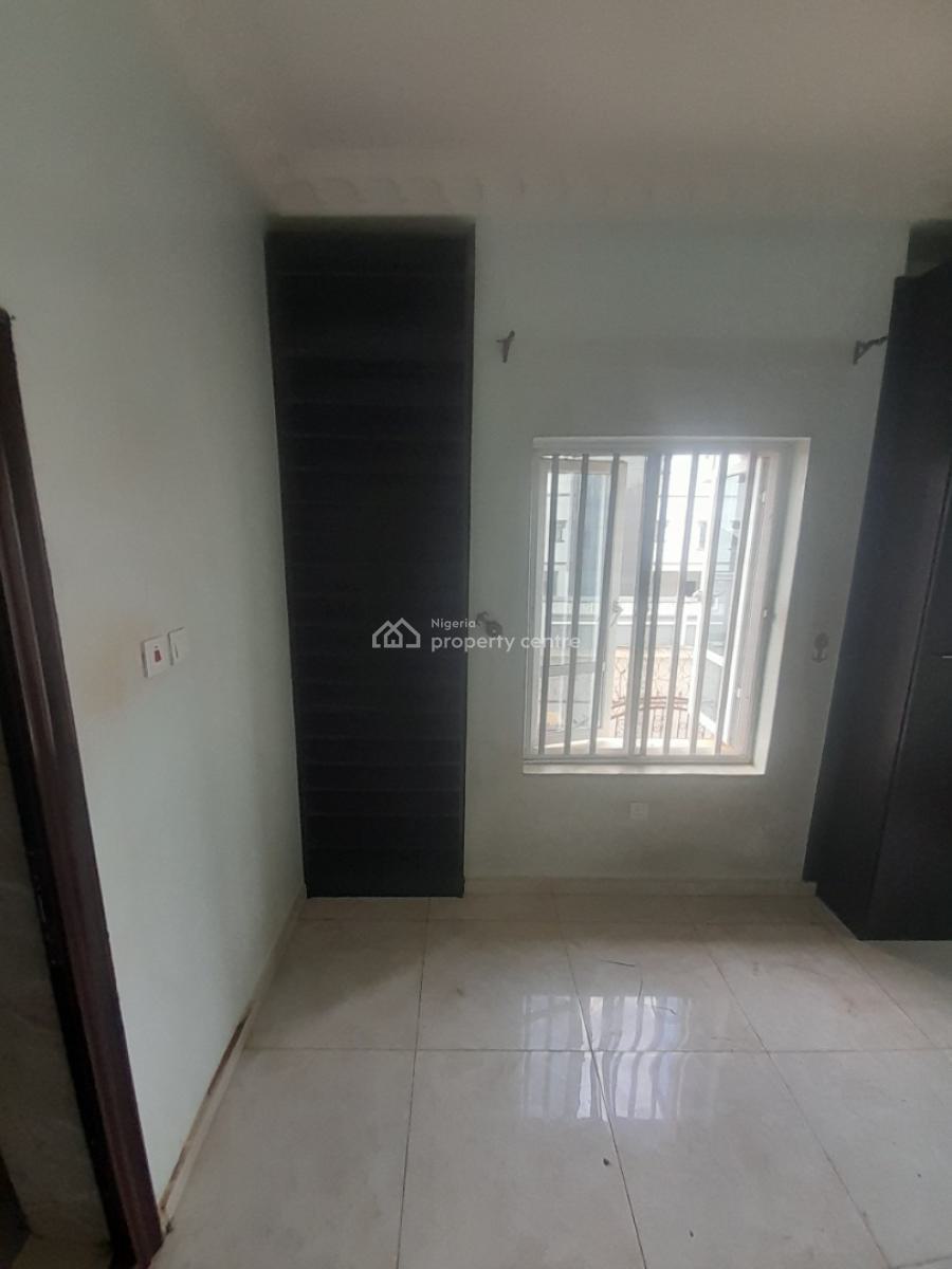 Luxury and Standard 3 Bedrooms Flat on a Tarred Road All Through, Fo1 Layout, Kubwa, Abuja, Flat / Apartment for Rent