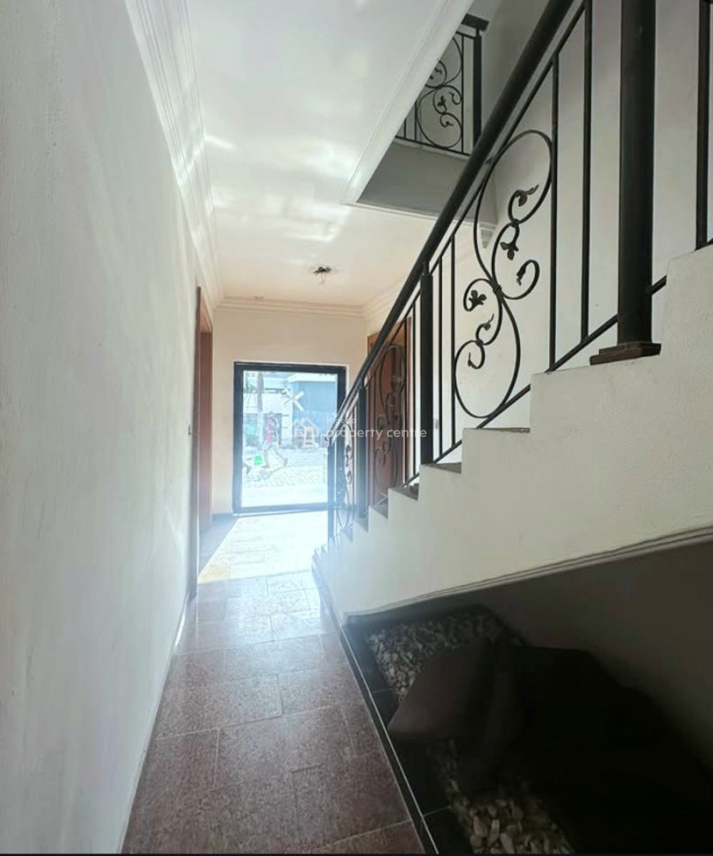 4 Bedroom Detached, Lekki Phase 1, Lekki, Lagos, Office Space for Rent