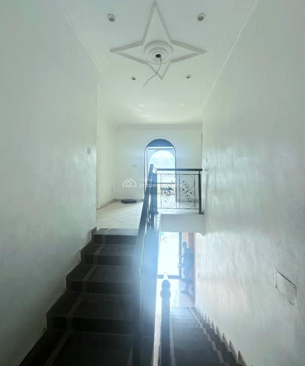 4 Bedroom Detached, Lekki Phase 1, Lekki, Lagos, Office Space for Rent