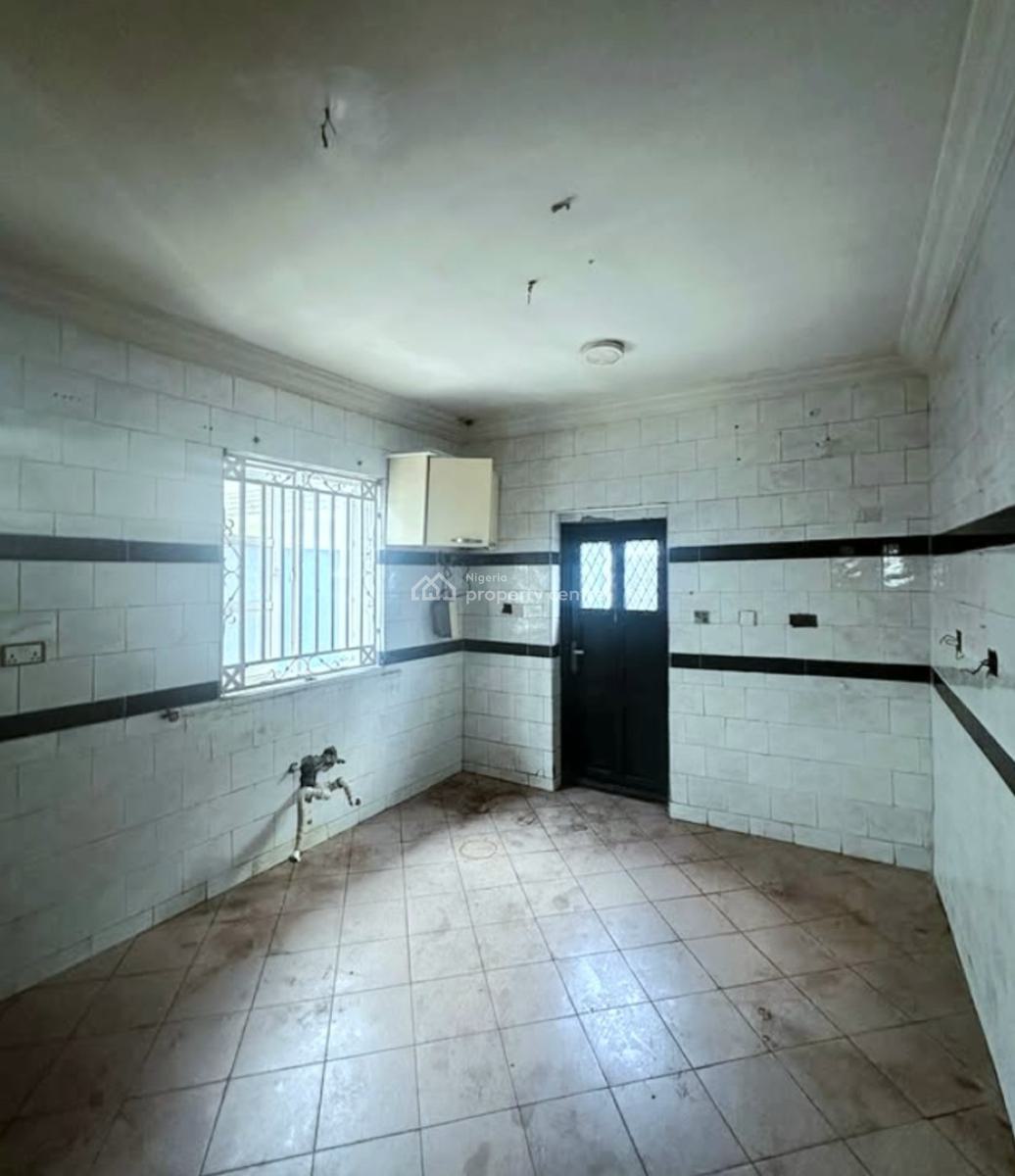4 Bedroom Detached, Lekki Phase 1, Lekki, Lagos, Office Space for Rent