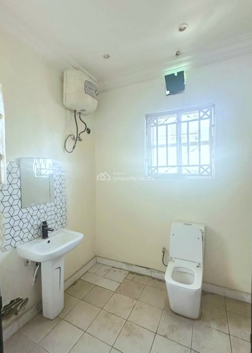 4 Bedroom Detached, Lekki Phase 1, Lekki, Lagos, Office Space for Rent