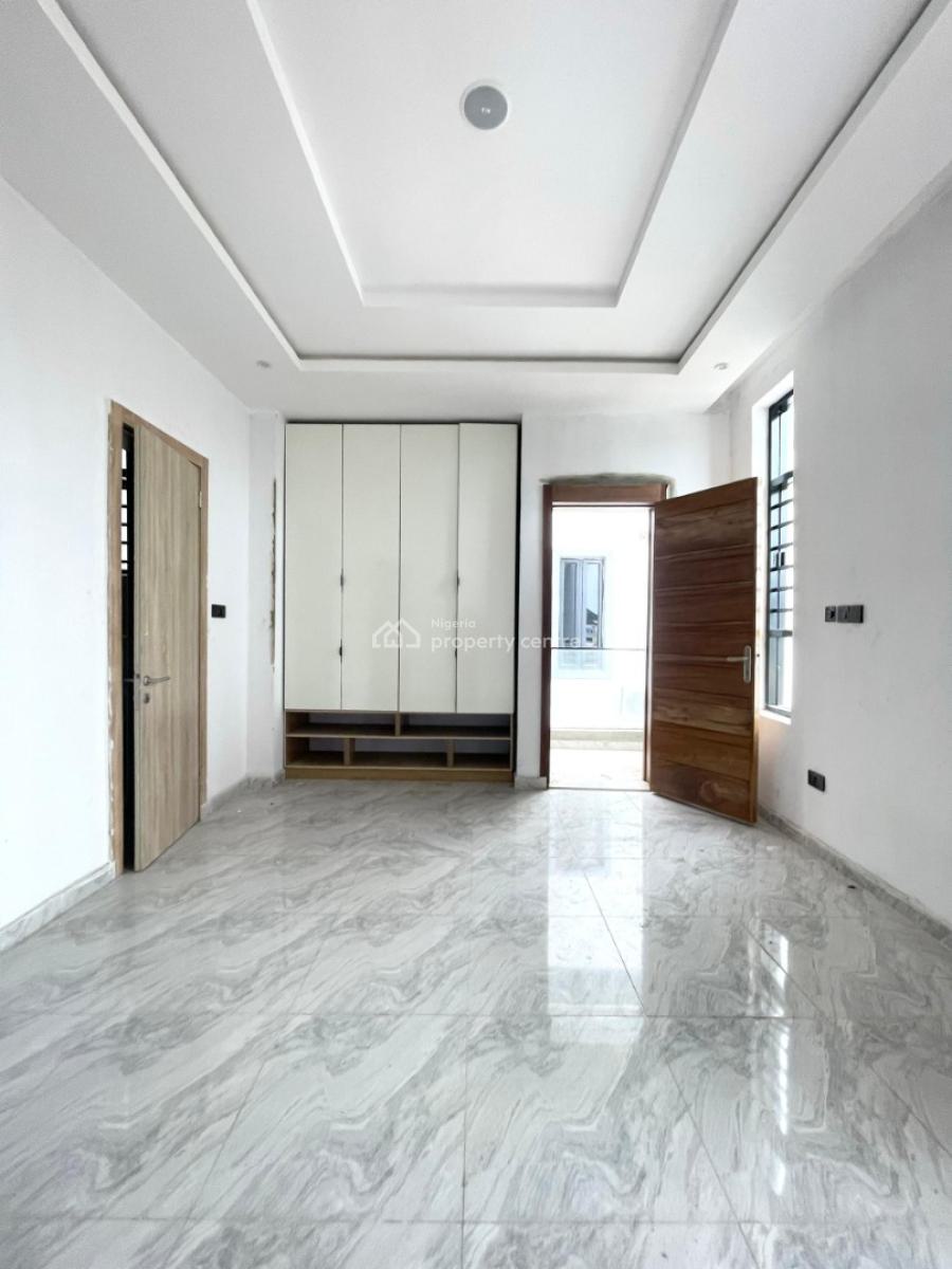 Luxury Built 2 Bedroom Apartment, Ikota, Lekki, Lagos, Flat / Apartment for Sale