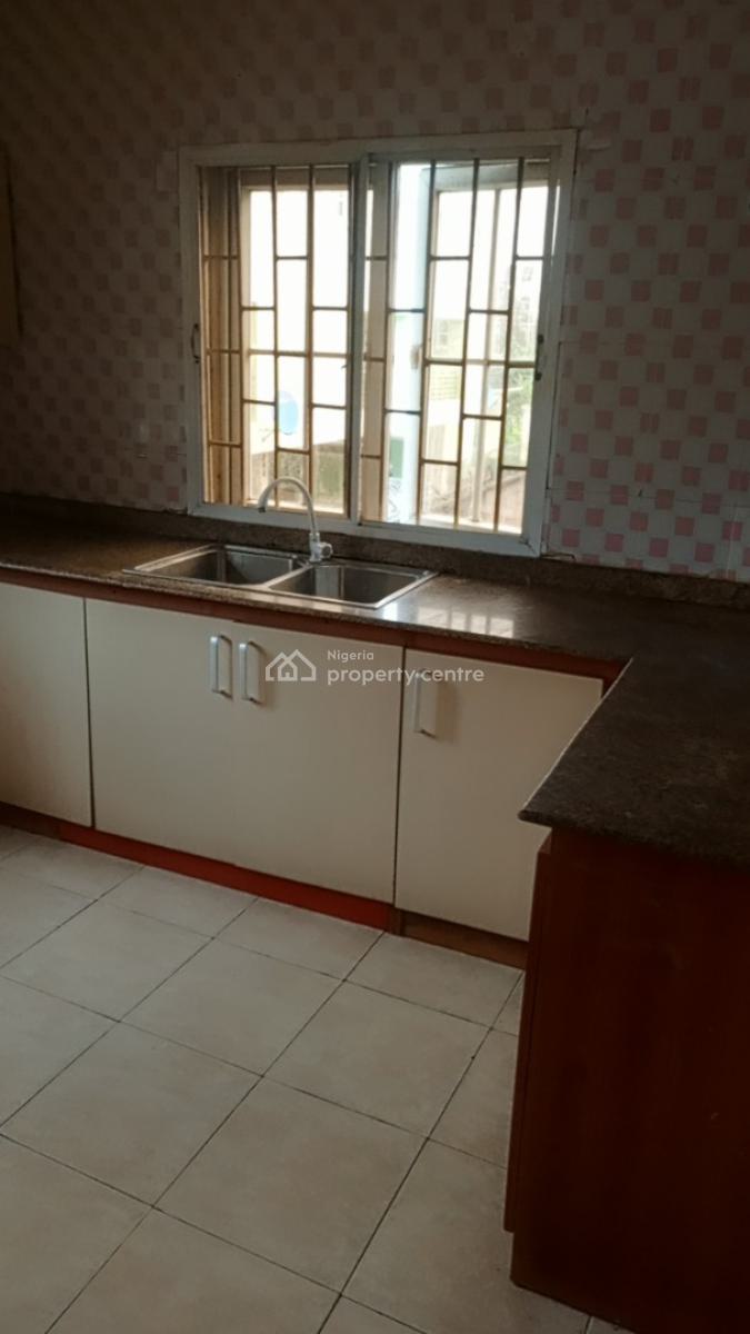 Luxury 3 Bedroom Flat, Dr Olufemi Street, Lekki Scheme 2, Lekki Phase 2, Lekki, Lagos, Flat / Apartment for Rent