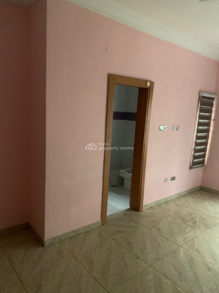 Fully Serviced 4 Bedroom Semi-detached Duplex with Bq, Monastery Road, Sangotedo, Ajah, Lagos, Semi-detached Duplex for Rent