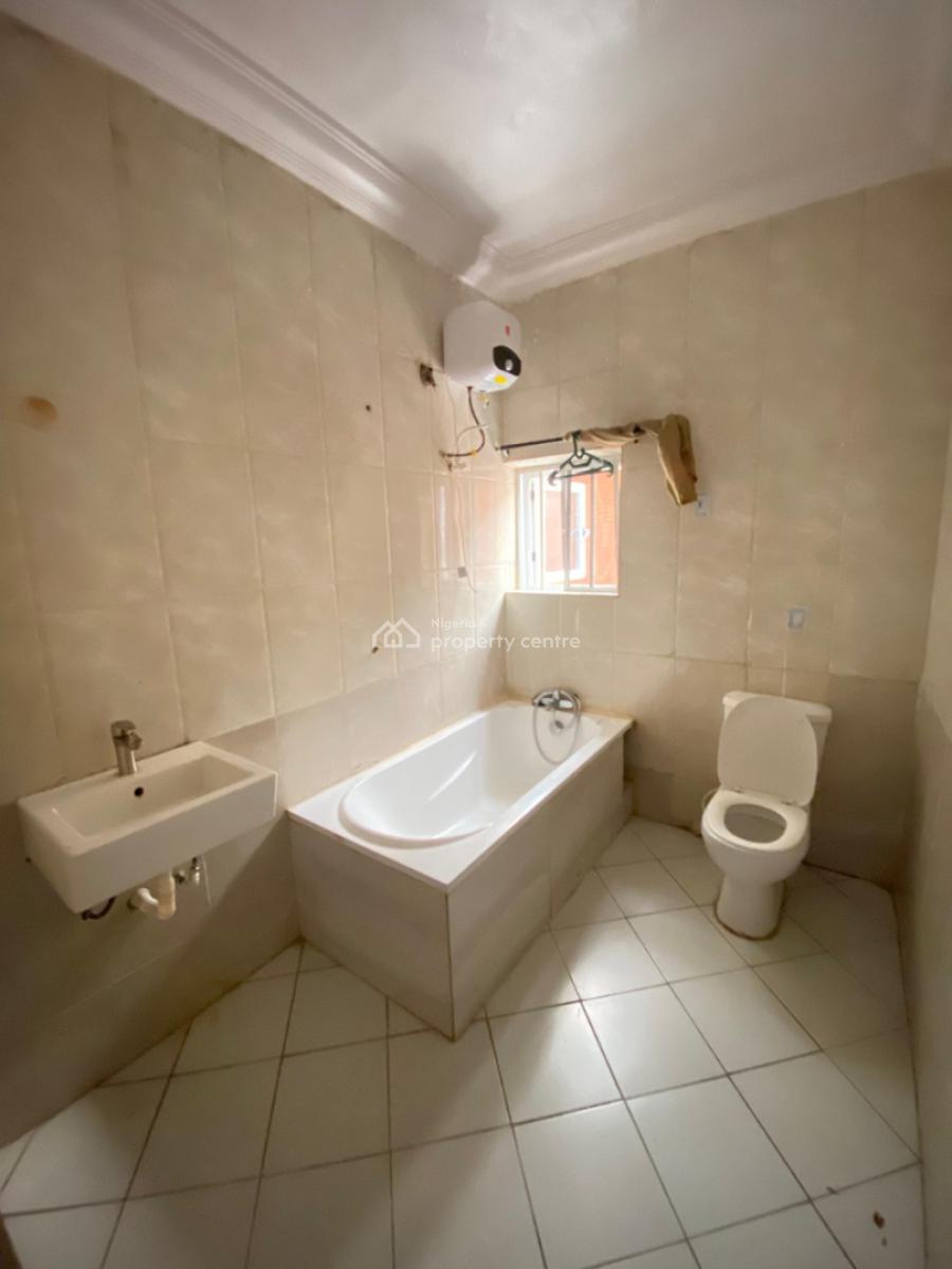 Spacious 2 Bedroom Apartment with Excellent Fittings, Bera Estate, Chevron Drive, Chevron, Lekki, Lagos, Flat / Apartment for Rent