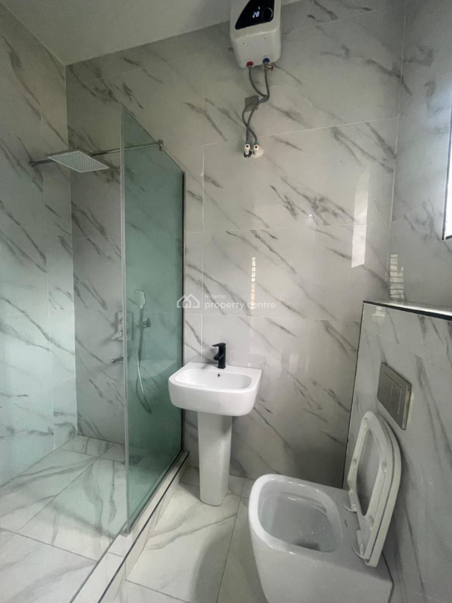 Newly Built 3 Bedroom Apartment /flat, Lekki Phase 1, Lekki, Lagos, Flat / Apartment for Sale