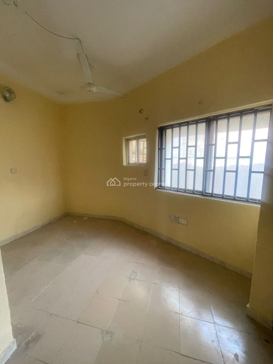 Standard 3 Bedroom Apartment, Utako, Abuja, Flat / Apartment for Rent
