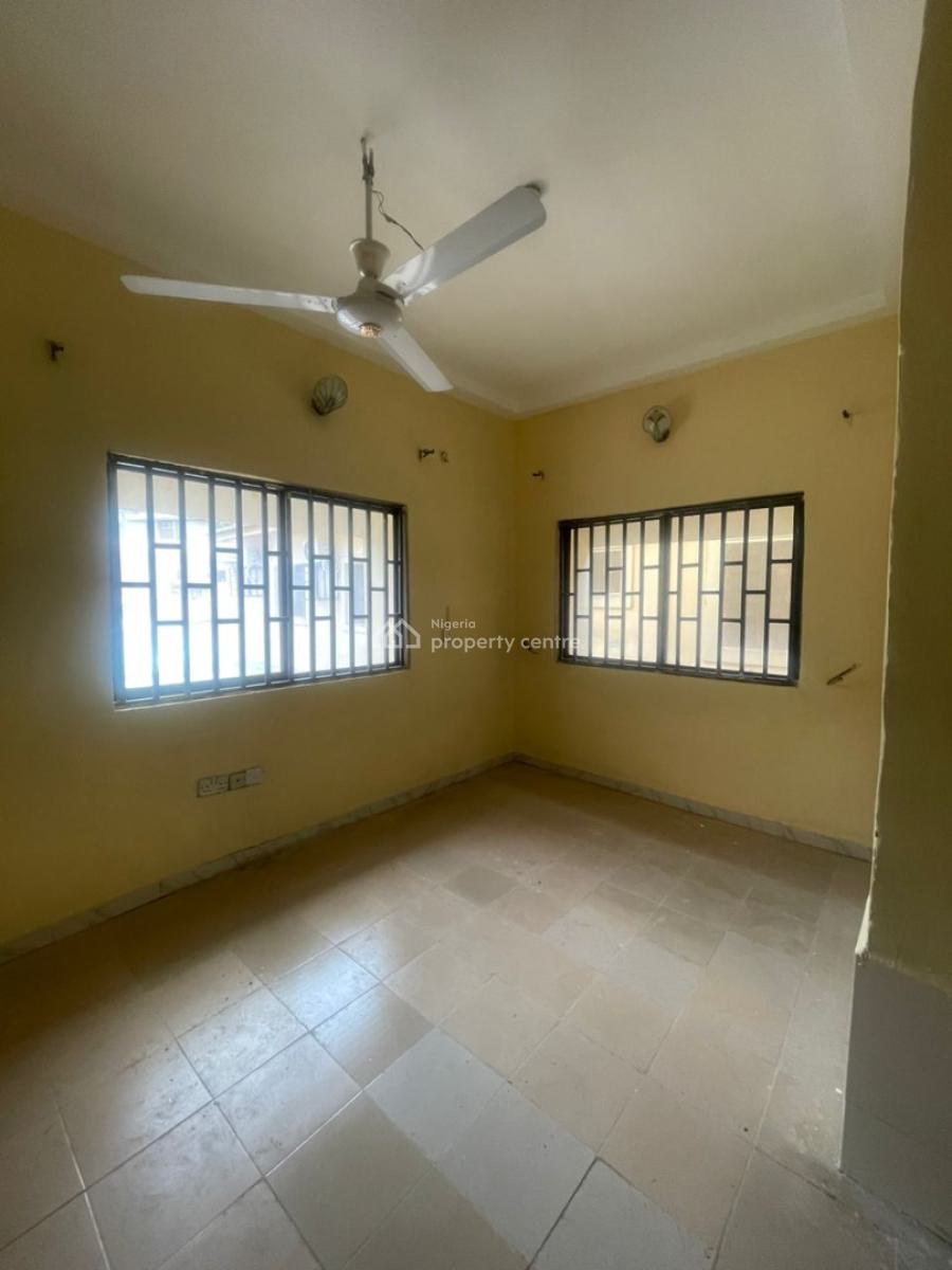 Standard 3 Bedroom Apartment, Utako, Abuja, Flat / Apartment for Rent
