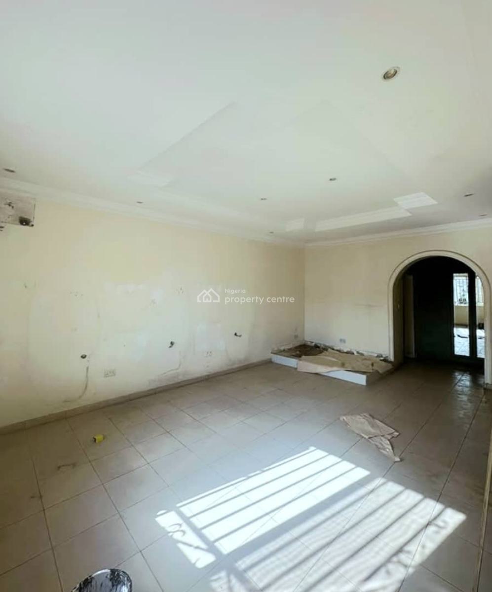 Well-maintained Commercial 4-bedroom Detached House with Bq, Lekki Phase 1, Lekki, Lagos, Commercial Property for Rent