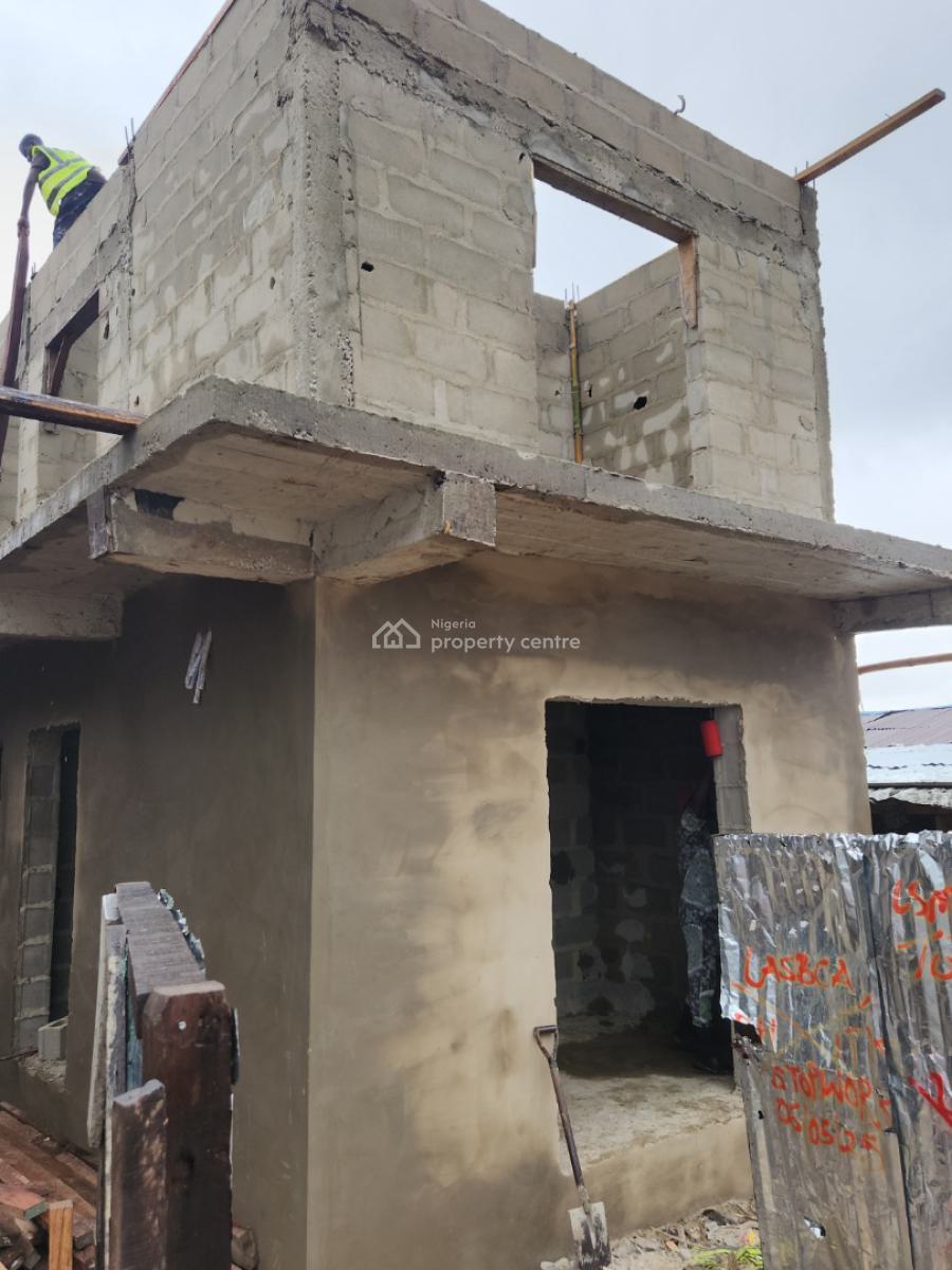 Spacious Shops for 10 Years Lease, 97 Ijesha Road, Surulere, Lagos, Shop for Rent