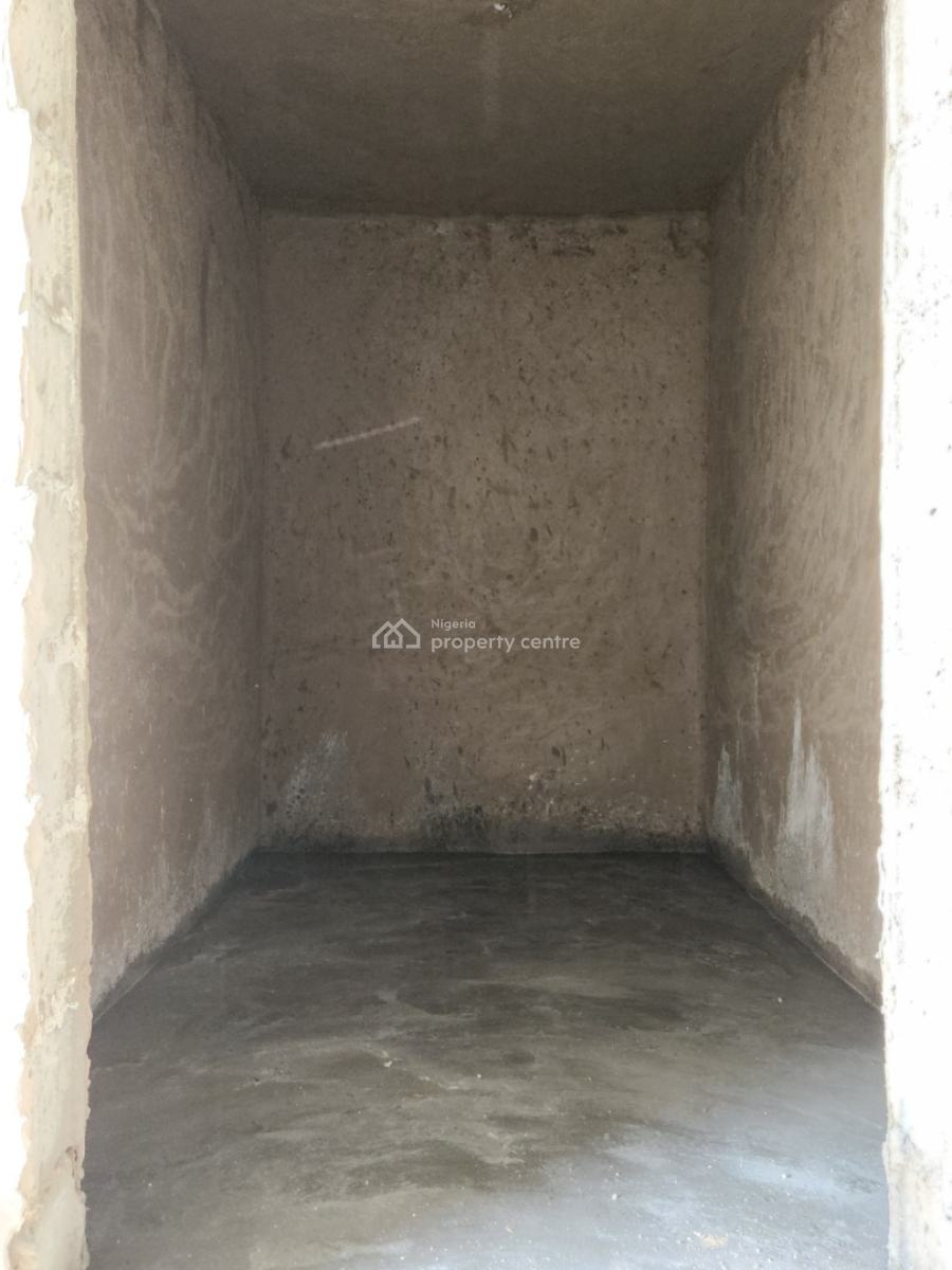 Spacious Shops for 10 Years, 97, Ijesha Road, Surulere, Lagos, Shop for Rent
