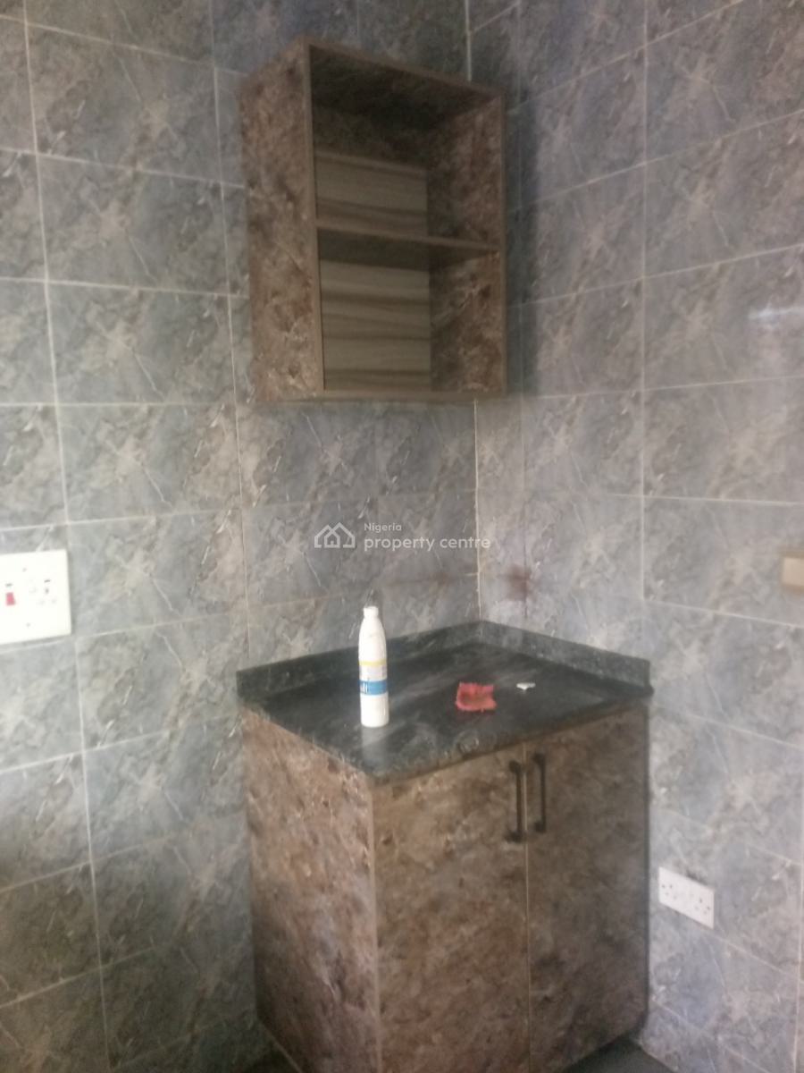 Clean 1bedroom Flat at Light Gold Estate Lugbe Abuja, Light Gold Estate Lugbe Abuja, Sabon Lugbe, Lugbe District, Abuja, Mini Flat (room and Parlour) for Rent