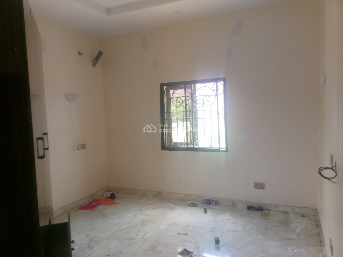 Clean 1bedroom Flat at Light Gold Estate Lugbe Abuja, Light Gold Estate Lugbe Abuja, Sabon Lugbe, Lugbe District, Abuja, Mini Flat (room and Parlour) for Rent