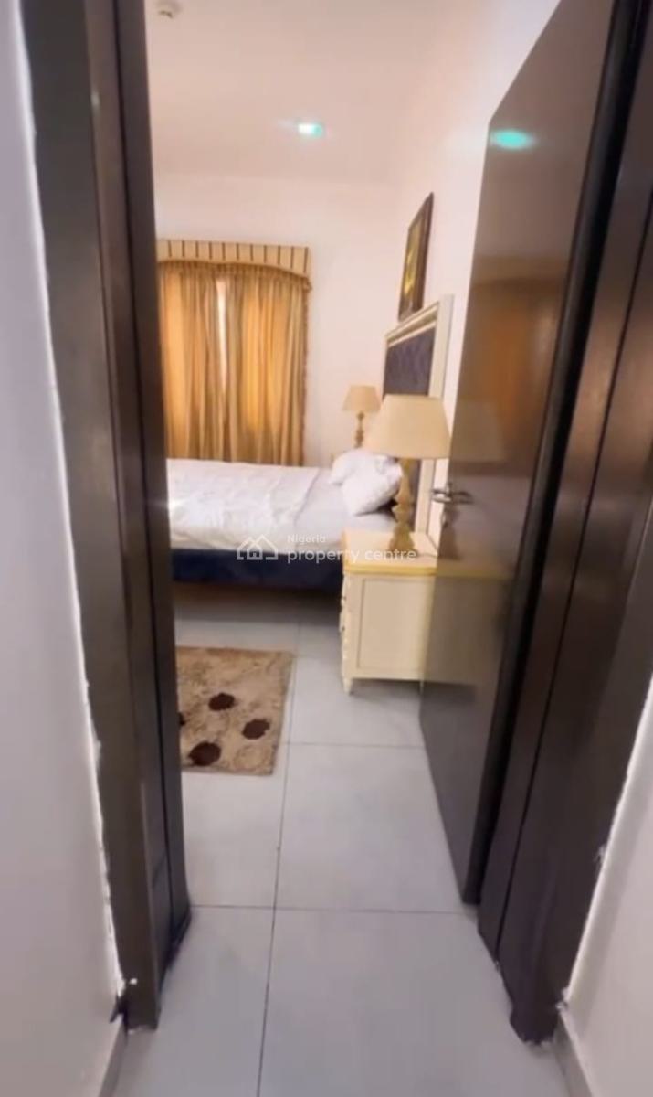 Standard Mini Palour Self Con, Glover Road, Ikoyi, Lagos, Mini Flat (room and Parlour) for Rent