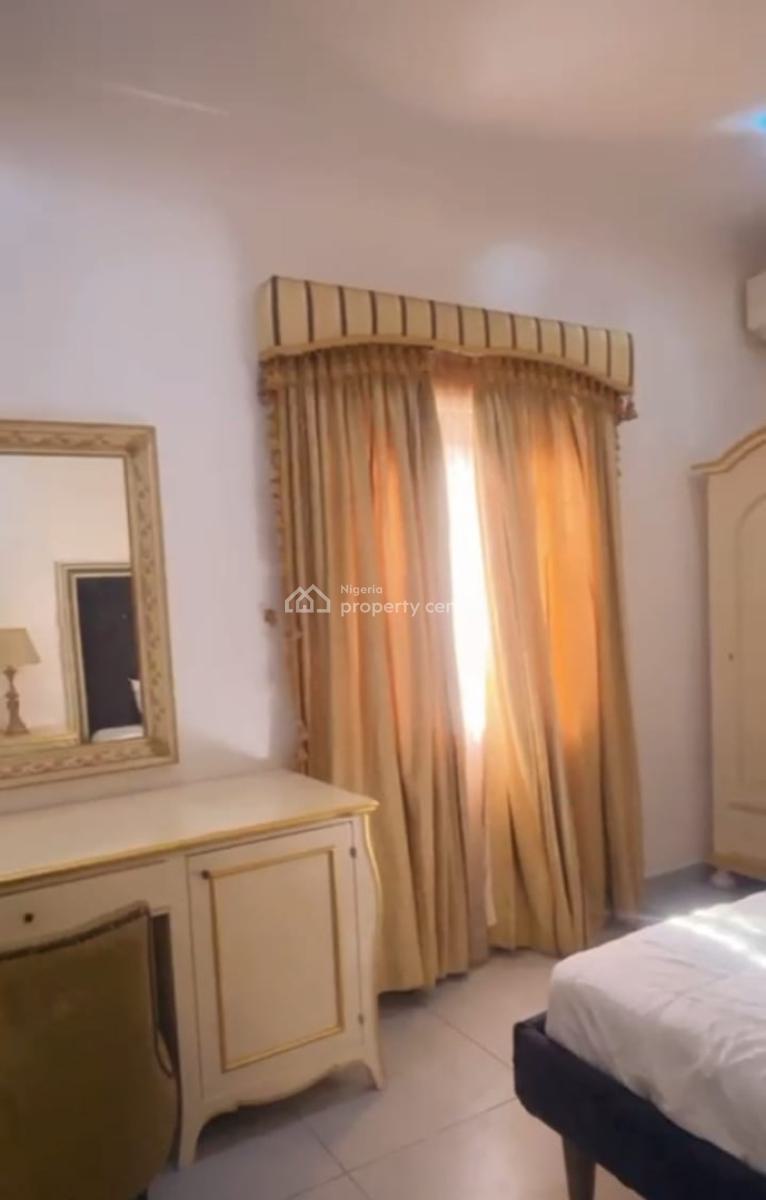 Standard Mini Palour Self Con, Glover Road, Ikoyi, Lagos, Mini Flat (room and Parlour) for Rent