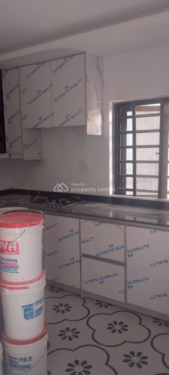 5 Bedroom Semi Detached House with 1 Room Bq, Tokunbo Marculey Street, Gra Phase 2, Magodo, Lagos, Semi-detached Duplex for Rent