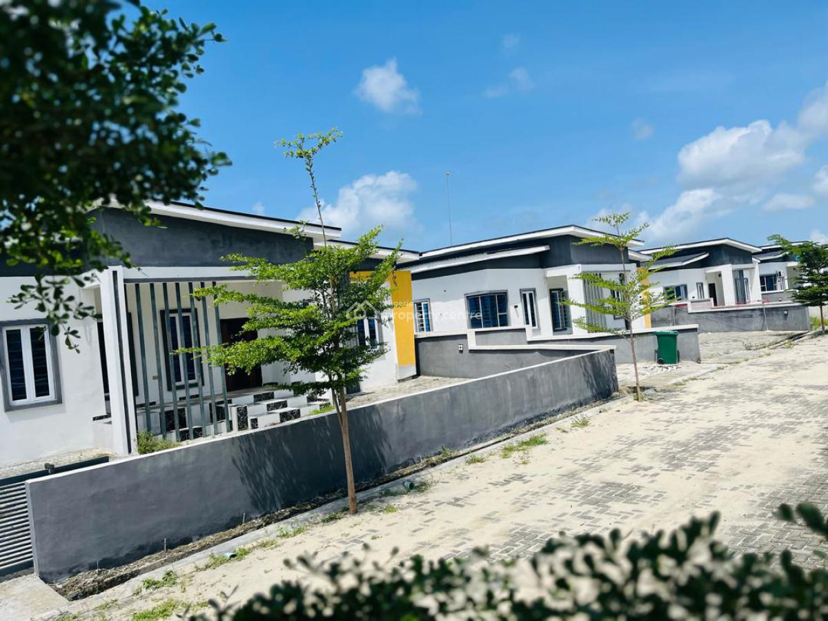 Furnished 3bedroom Detached Bungalows with Employee Quarters, Wonder Court Type B 3bedroom Detached Bungalows Located at Orinbanwa, Awoyaya, Ibeju Lekki, Lagos, Detached Bungalow for Sale