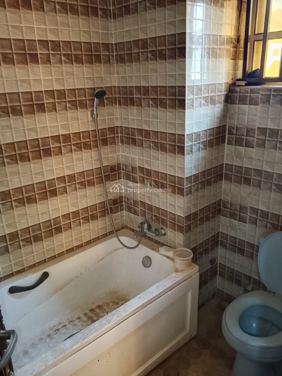 Spacious 3 Bedroom Apartment, Mobil Boulevard, Katampe (main), Katampe, Abuja, Flat / Apartment for Rent