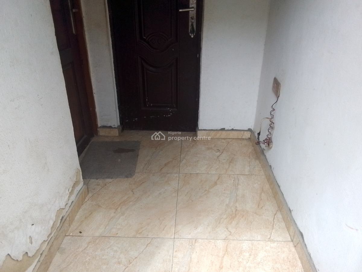Luxury Self Contain with Excellent Features, Agunbiade Junction, Ogombo, Ajah, Lagos, Self Contain (single Rooms) for Rent