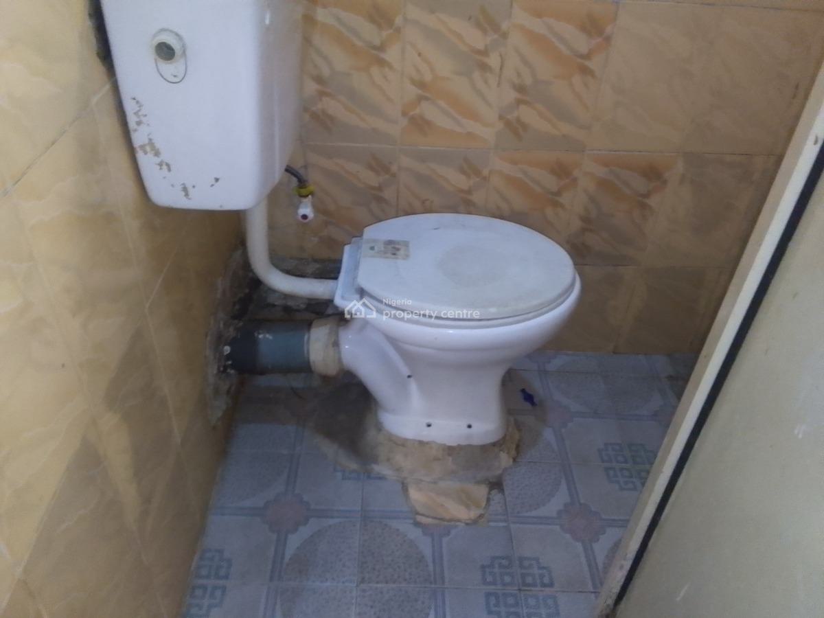 Luxury Self Contain with Excellent Features, Agunbiade Junction, Ogombo, Ajah, Lagos, Self Contain (single Rooms) for Rent