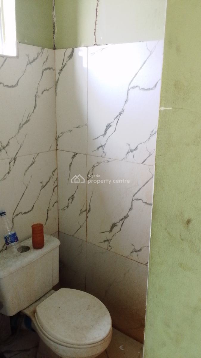a Spacious Bq, Ikota Vila Mega Chicken, Ikota, Lekki, Lagos, Self Contain (single Rooms) for Rent