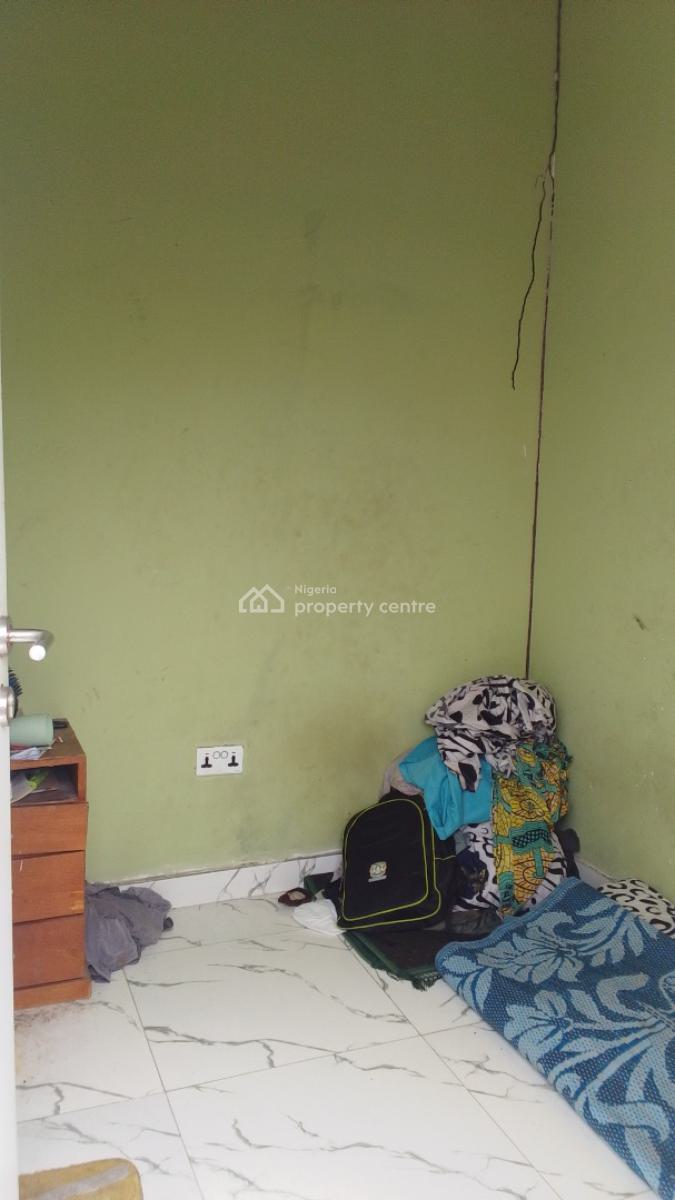 a Spacious Bq, Ikota Vila Mega Chicken, Ikota, Lekki, Lagos, Self Contain (single Rooms) for Rent