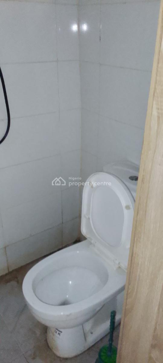 a Luxurious Bq, Gra, Ikota, Lekki, Lagos, Self Contain (single Rooms) for Rent