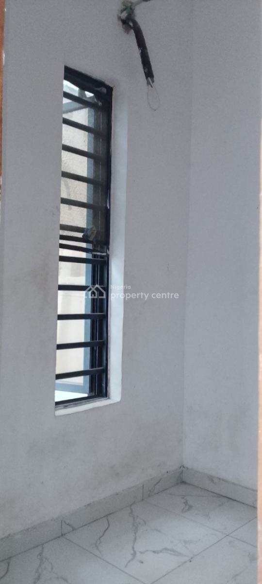 a Luxurious Bq, Gra, Ikota, Lekki, Lagos, Self Contain (single Rooms) for Rent