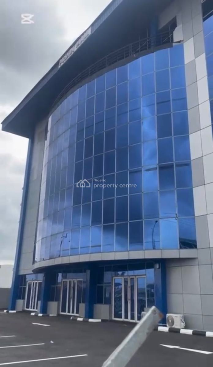 a Standard, Commercial Complex, Jabi, Abuja, Commercial Property for Rent