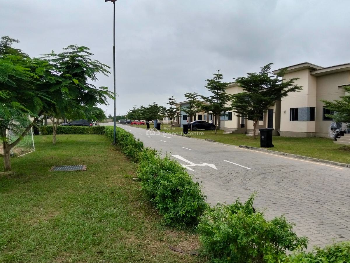 Three Bedroom Semi Detached Bungalow, Beechwood Park Estate, Lakowe, Ibeju Lekki, Lagos, Flat / Apartment for Rent