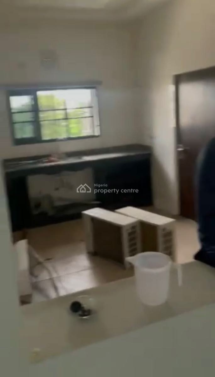 a Standard Spacious and Beautifully Finished  3 Bedroom Flat, Utako, Abuja, Flat / Apartment for Rent