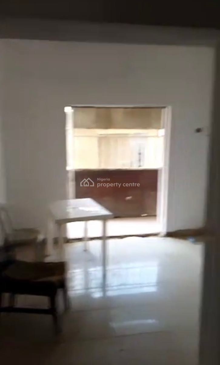 a Standard Nice and Sharp 3 Bedroom Block of Flats, Utako, Abuja, Flat / Apartment for Rent