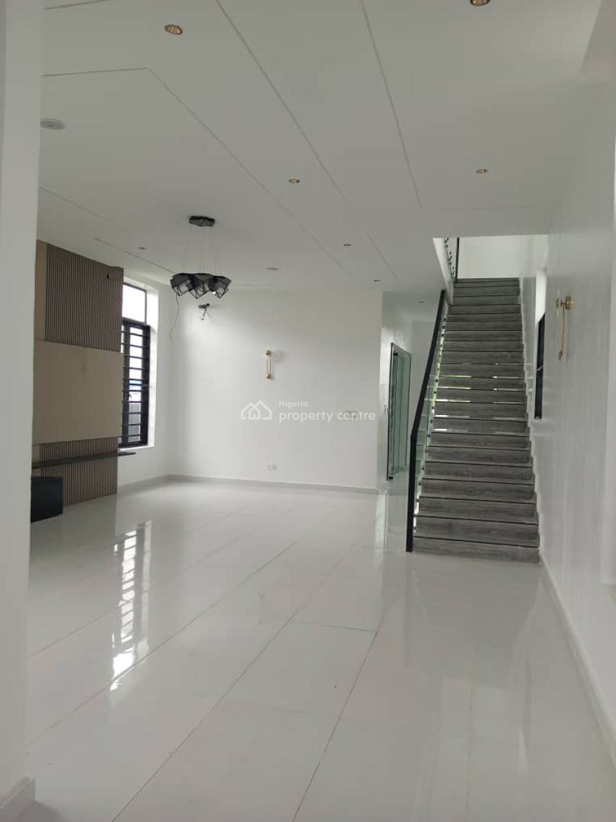 5 Bedrooms Fully Detached Duplex with Bq, Orchid Road, Lekki, Lagos, Detached Duplex for Sale